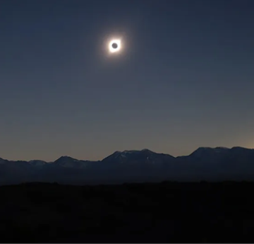 View of a total solar eclipse